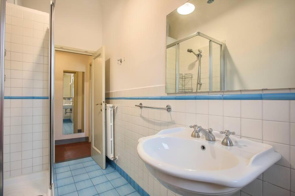 Palazzo Borghese 2 Bedroom 피렌체 외부 사진