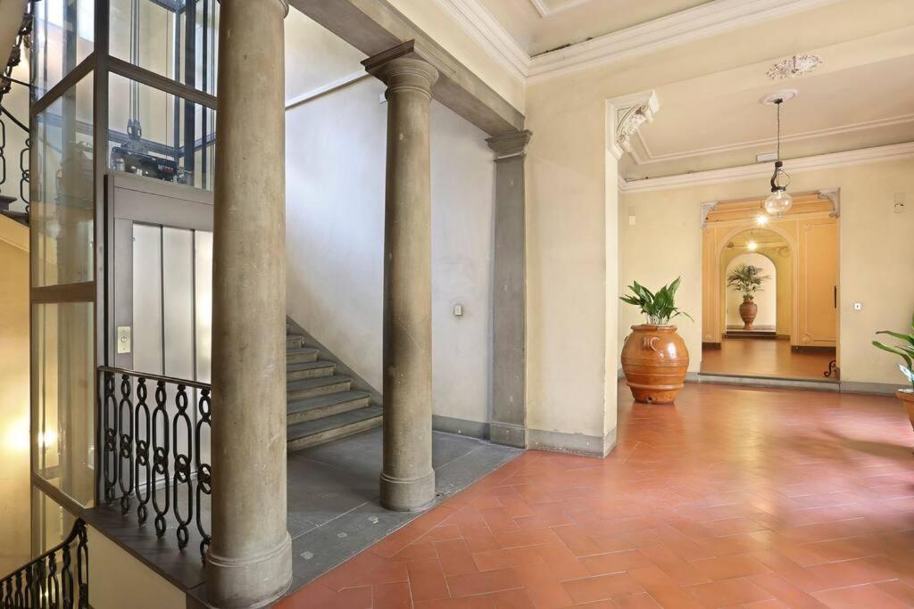Palazzo Borghese 2 Bedroom 피렌체 외부 사진